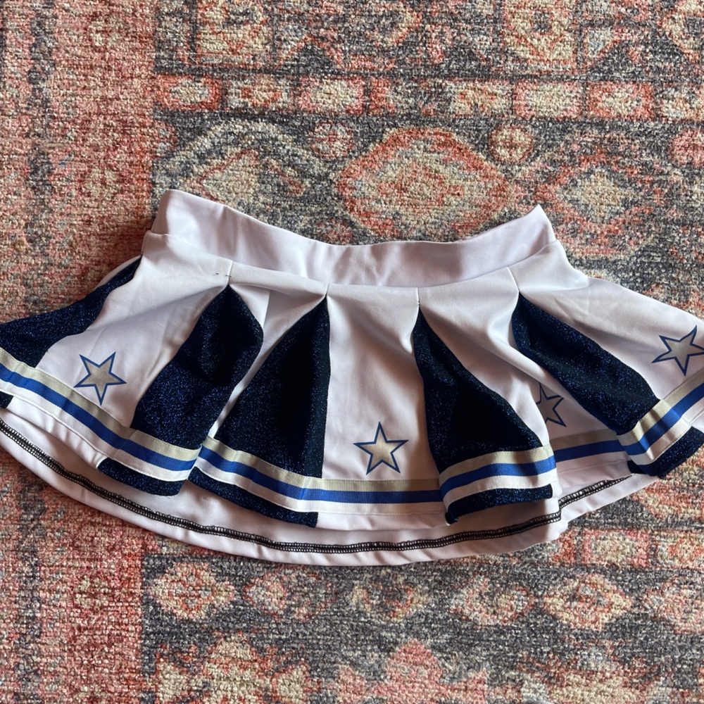 Cheerleader Halloween Costume - Picture 6 of 7